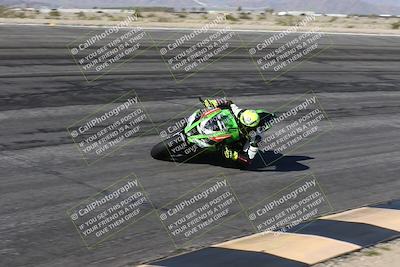 media/Jan-16-2026-CVMA Friday Practice (Fri) [[6f2bf47531]]/5-Racer 4-Trackday1/Session 2 (Bowl)/